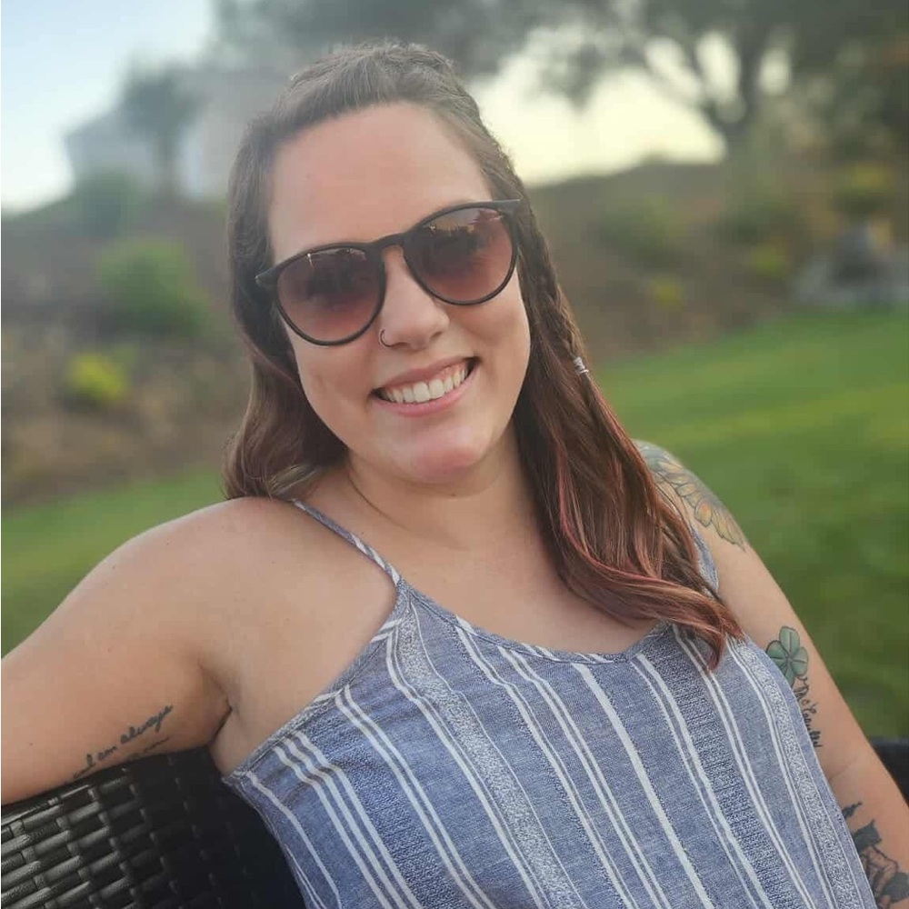 Meet your Posher, Deanna